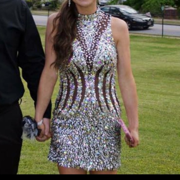 Prom dress - Picture 6 of 6